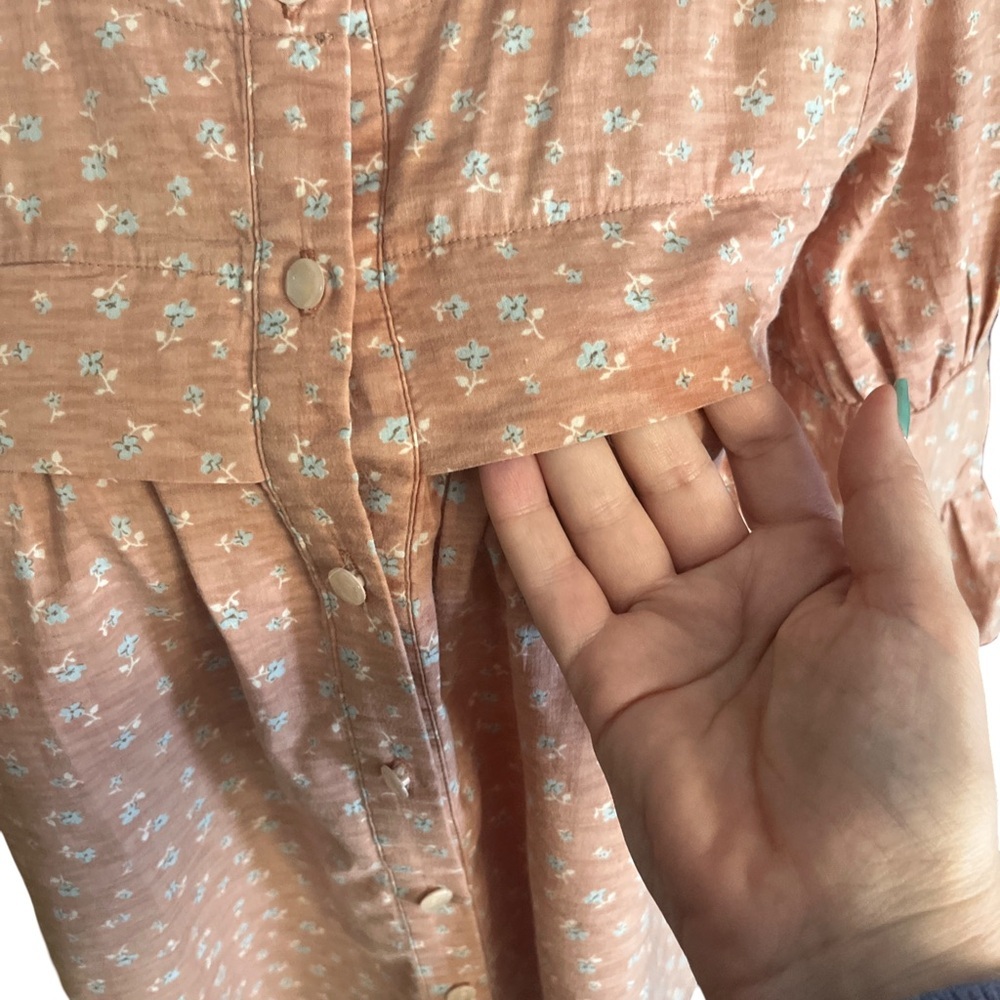 Dusty Rose Button Down Floral Blouse with Ruffled Sleeves​ - Picture 6 of 8